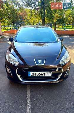 Хетчбек Peugeot 308 2012 в Чорноморську