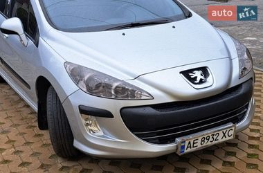 Хэтчбек Peugeot 308 2009 в Днепре Хэтчбек Peugeot 308 2009 в Днепре