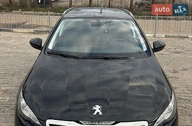 Универсал Peugeot 308 2015 в Сумах