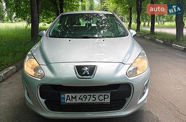 Хетчбек Peugeot 308 2012 в Житомирі