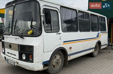 Мікроавтобус ПАЗ 3205 2002 в Ізяславі Мікроавтобус ПАЗ 3205 2002 в Ізяславі