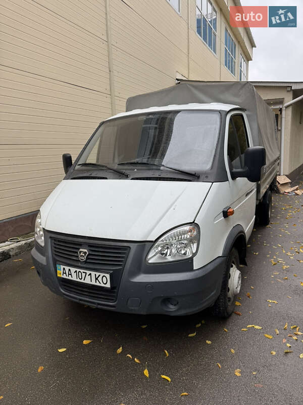 Вантажний фургон ГАЗ 3302 Газель 2017 в Києві Вантажний фургон ГАЗ 3302 Газель 2017 в Києві