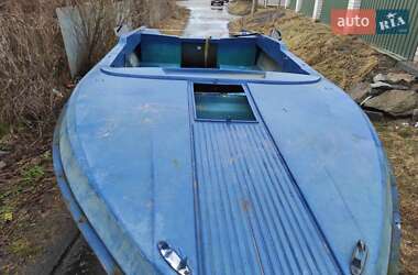 Лодка Нептун 3 1988 в Переяславе