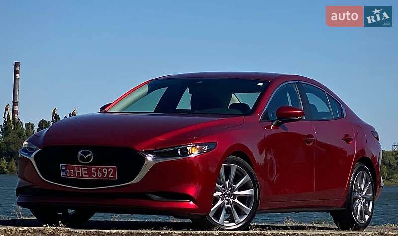 Седан Mazda 3 2023 в Дніпрі Седан Mazda 3 2023 в Дніпрі