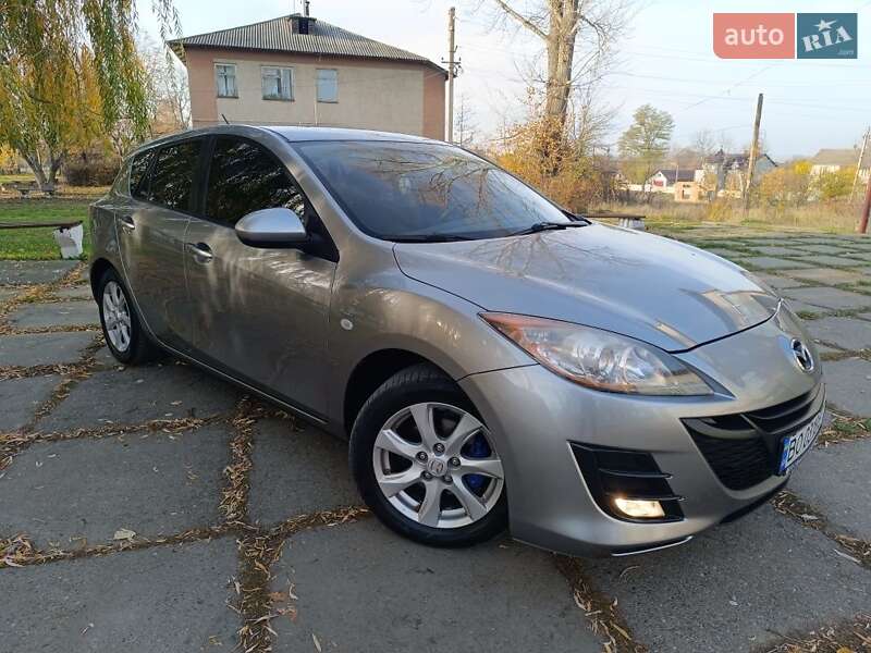 Хэтчбек Mazda 3 2009 в Черновцах Хэтчбек Mazda 3 2009 в Черновцах