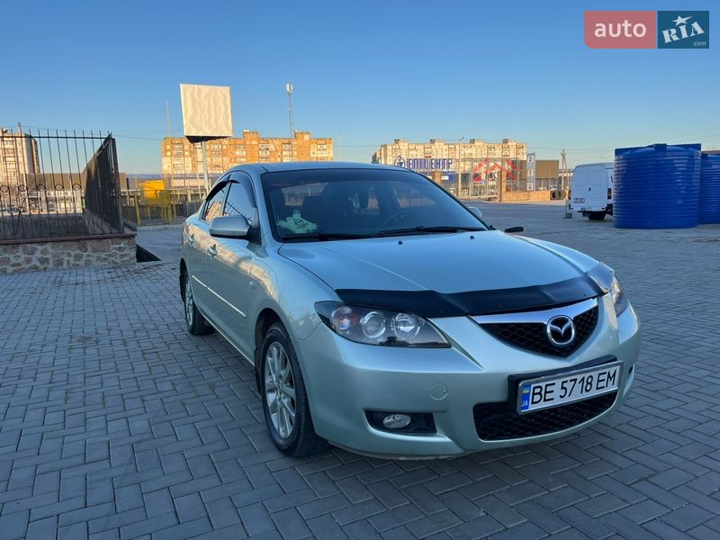 Седан Mazda 3 2008 в Первомайске