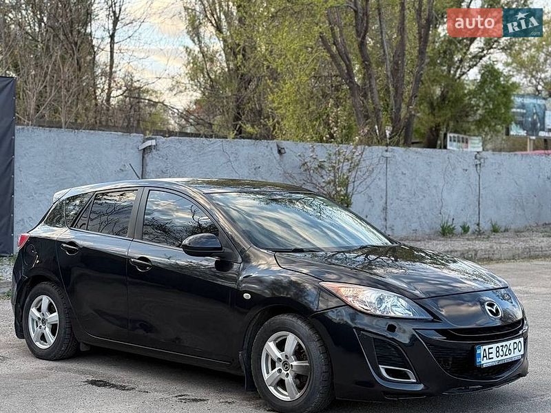 Хэтчбек Mazda 3 2010 в Запорожье