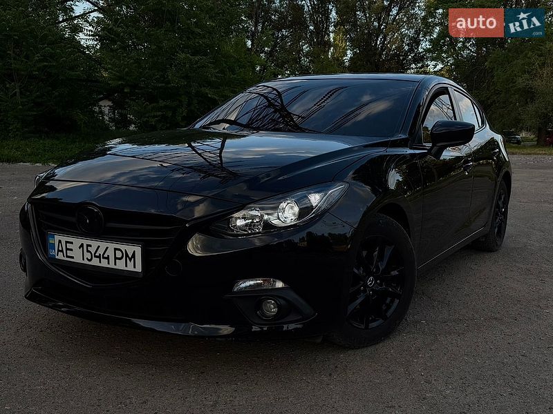 Хэтчбек Mazda 3 2014 в Днепре