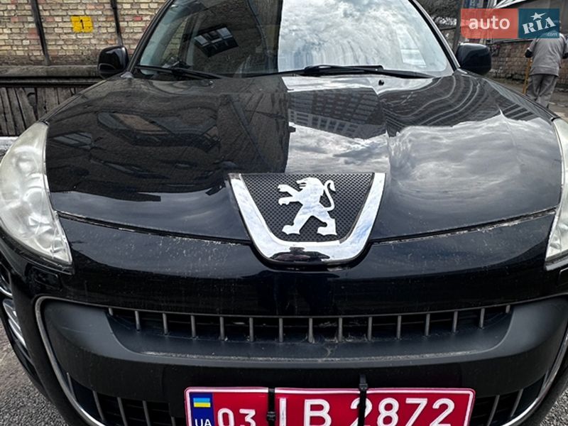 Позашляховик / Кросовер Peugeot 4007 2008 в Києві