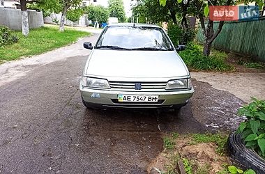Седан Peugeot 405 1988 в Дніпрі