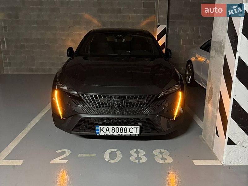 Лифтбек Peugeot 408 2023 в Киеве