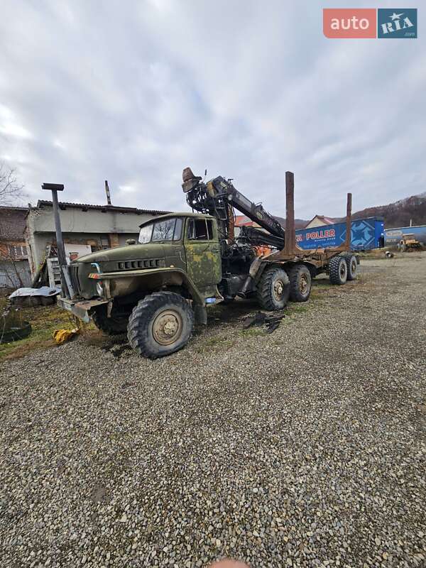 Лісовоз / Сортиментовоз Урал 4230 1990 в Ужгороді