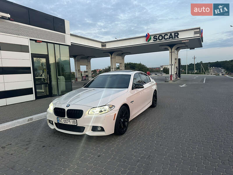 Седан BMW 5 Series 2016 в Львове