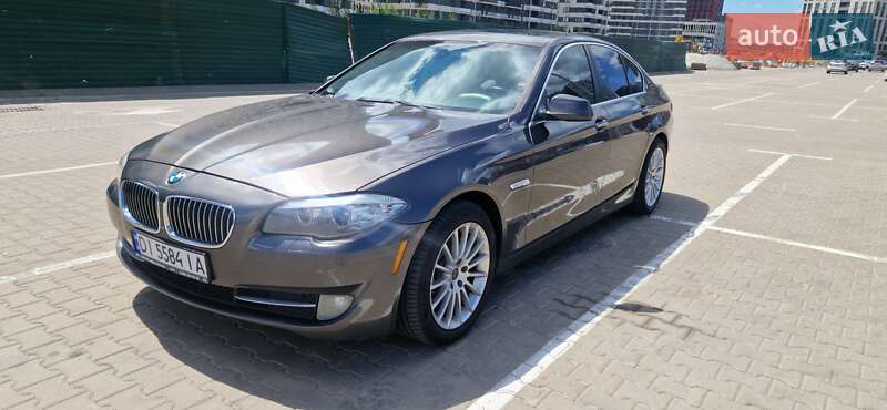 Седан BMW 5 Series 2010 в Киеве