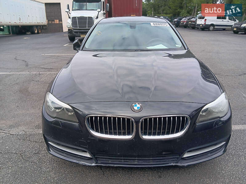 Седан BMW 5 Series 2014 в Ровно