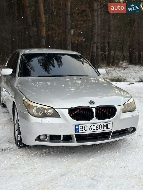 Седан BMW 5 Series 2005 в Яворові