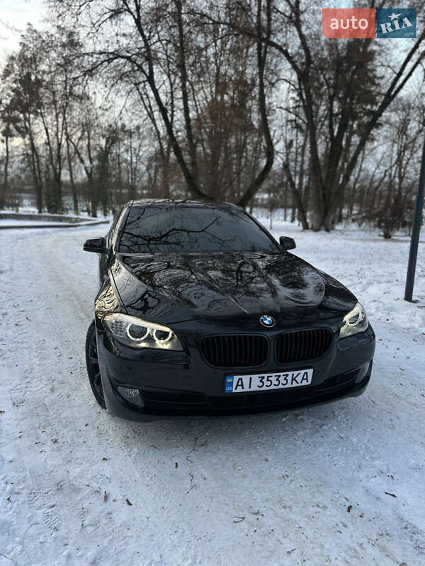 Седан BMW 5 Series 2013 в Киеве