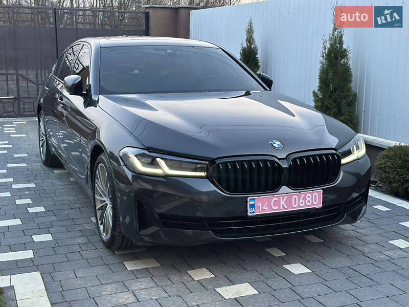 Седан BMW 5 Series 2020 в Ужгороде
