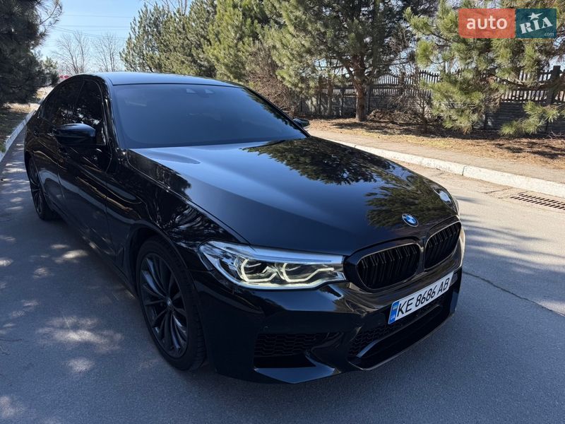 Седан BMW 5 Series 2017 в Днепре