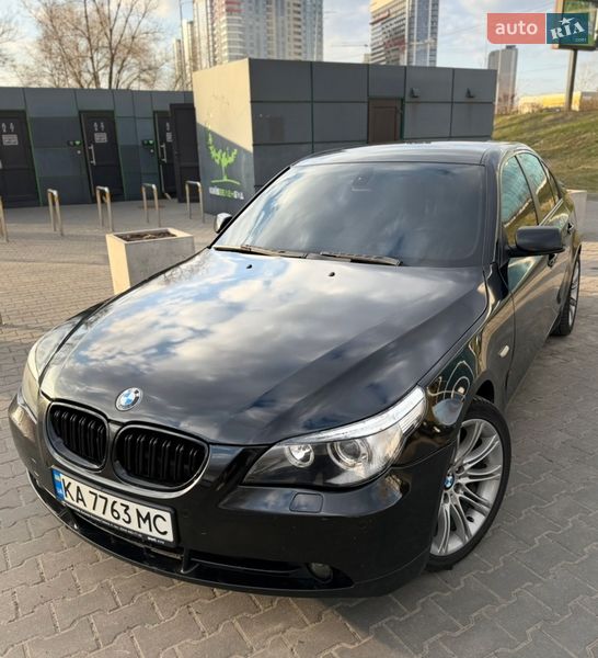 Седан BMW 5 Series 2003 в Киеве