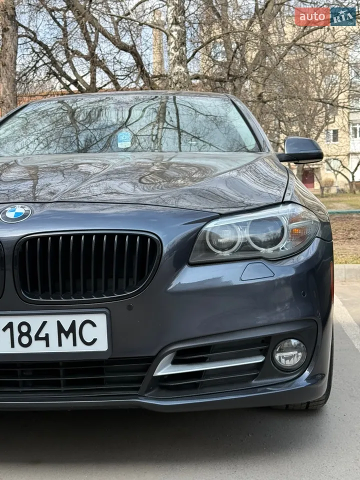 BMW 5 Series 2015 photo 4