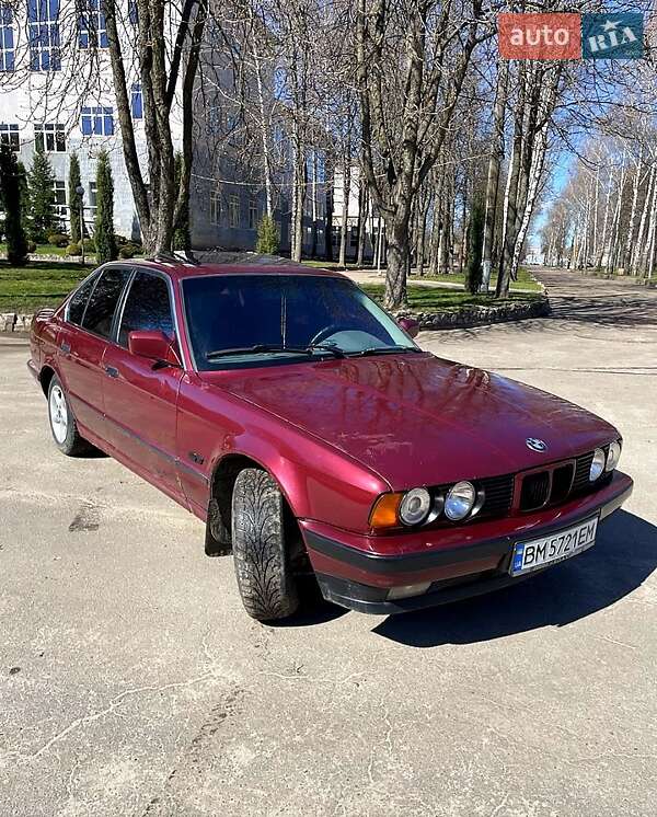 Седан BMW 5 Series 1991 в Сумах