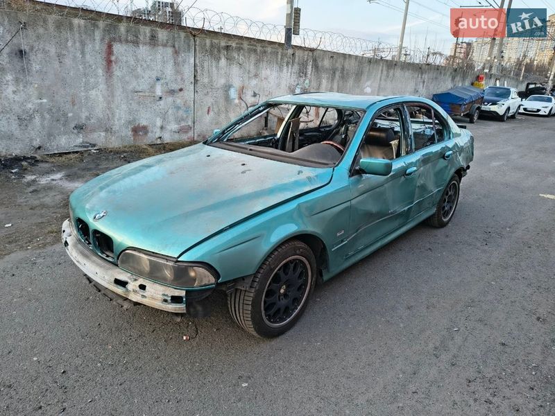 Седан BMW 5 Series 2001 в Киеве Седан BMW 5 Series 2001 в Киеве