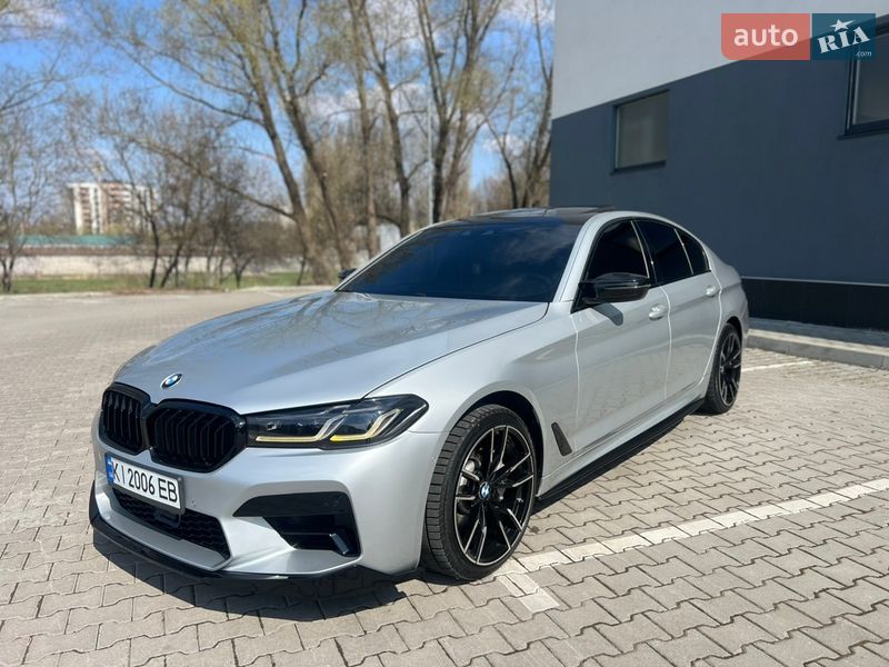 Седан BMW 5 Series 2019 в Хмельницькому