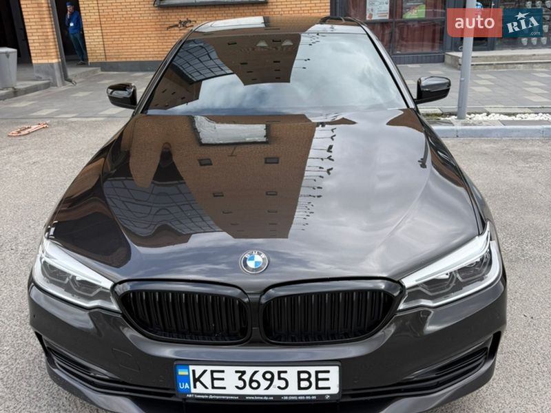 Седан BMW 5 Series 2018 в Дніпрі