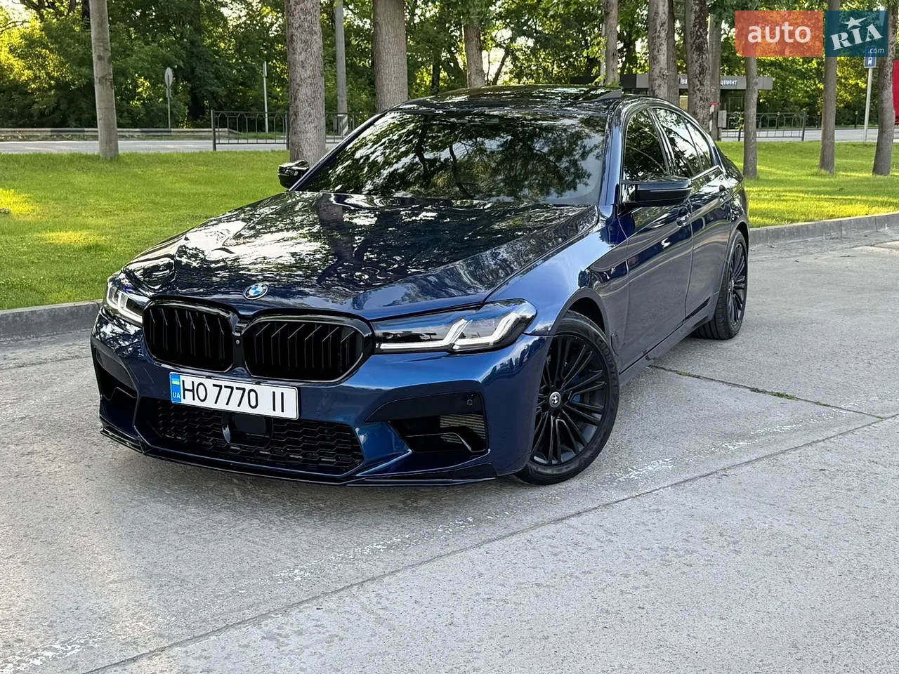 BMW 5 Series 2017 photo 4