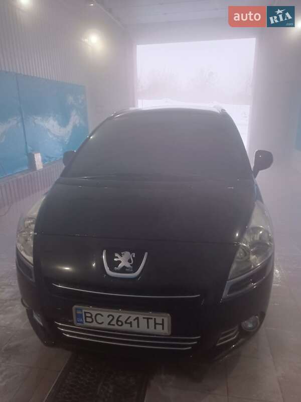 Микровэн Peugeot 5008 2010 в Новом Роздоле