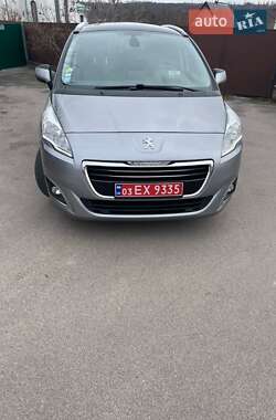 Мікровен Peugeot 5008 2015 в Козині