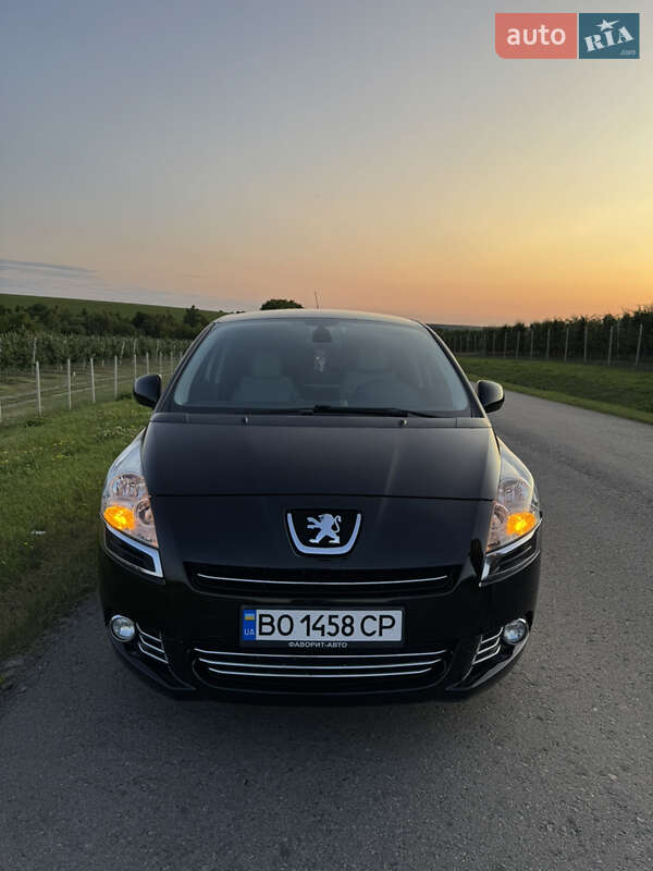 Мікровен Peugeot 5008 2011 в Заліщиках Мікровен Peugeot 5008 2011 в Заліщиках