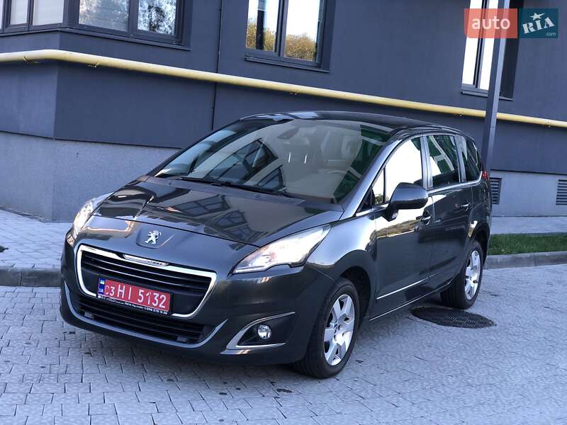 Микровэн Peugeot 5008 2014 в Львове