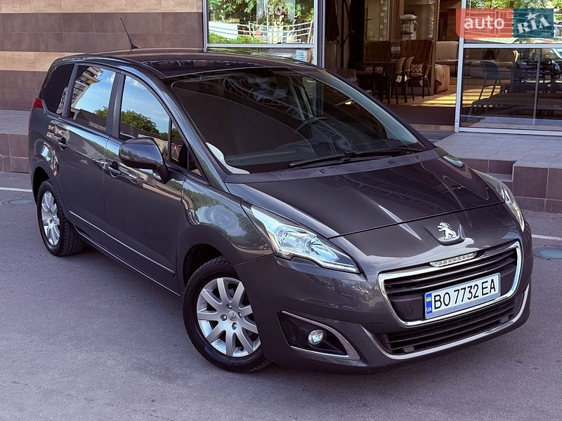 Микровэн Peugeot 5008 2014 в Тернополе