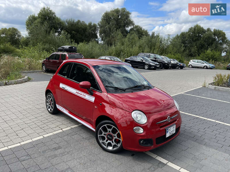 Хэтчбек Fiat 500 2015 в Львове