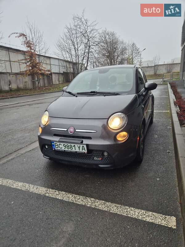 Хэтчбек Fiat 500e 2014 в Львове