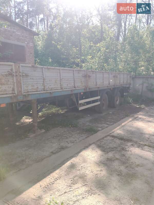 Бортовой полуприцеп МАЗ 5205 2008 в Чернигове Бортовой полуприцеп МАЗ 5205 2008 в Чернигове