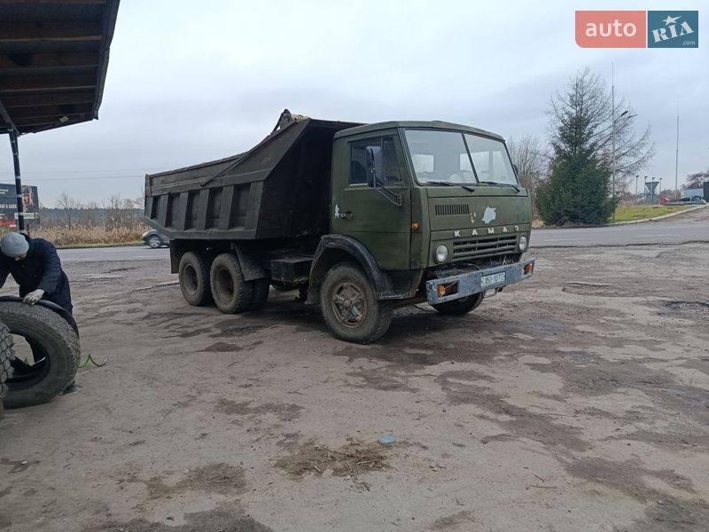 Самосвал КамАЗ 5511 1985 в Бориславе Самосвал КамАЗ 5511 1985 в Бориславе
