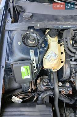 Седан Peugeot 605 1994 в Кривому Розі