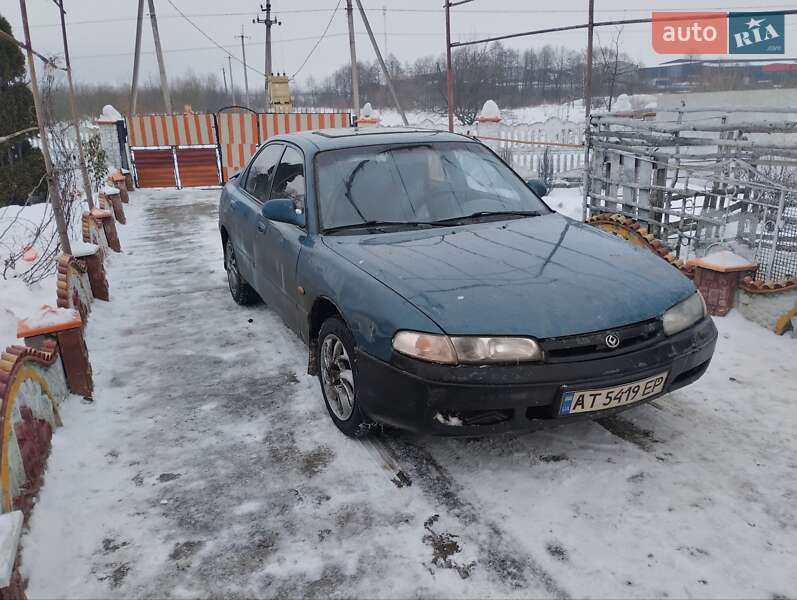 Седан Mazda 626 1992 в Калуше