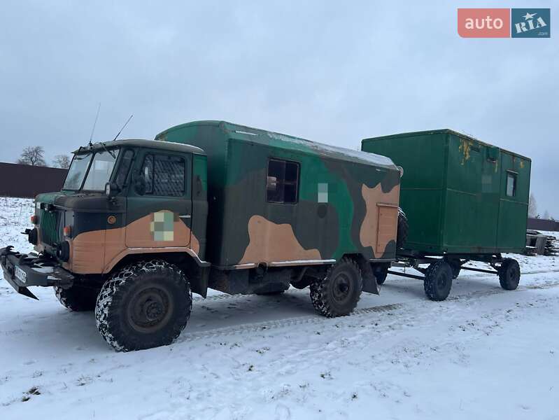 Вантажопасажирський фургон ГАЗ 66 1984 в Луцьку