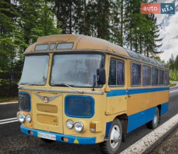 Городской автобус ПАЗ 672м 1988 в Александрие Городской автобус ПАЗ 672м 1988 в Александрие