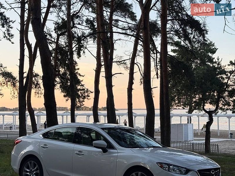Седан Mazda 6 2016 в Черкассах