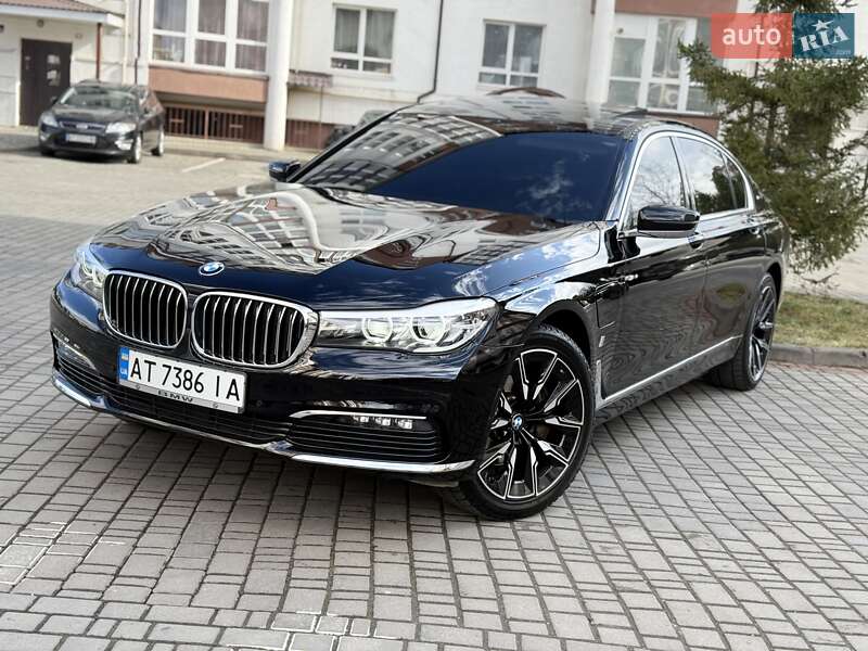 Седан BMW 7 Series 2017 в Ивано-Франковске