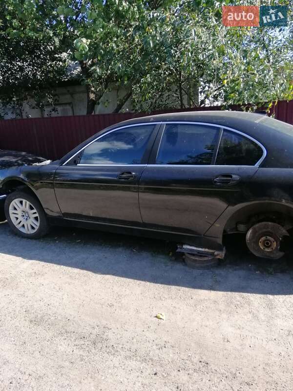 Седан BMW 7 Series 2002 в Києві