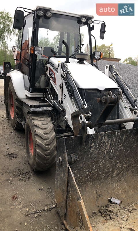 Экскаватор погрузчик Bobcat 730 2023 в Трускавце Экскаватор погрузчик Bobcat 730 2023 в Трускавце