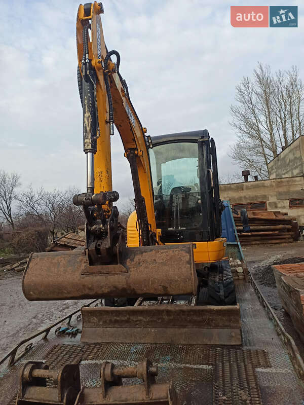 Миниэкскаватор JCB 8025 2011 в Кривом Роге