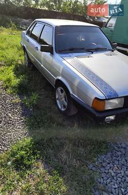 Седан Audi 80 1986 в Ужгороде