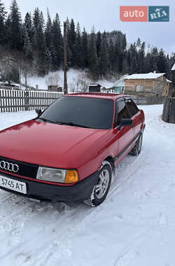 Седан Audi 80 1988 в Путилі